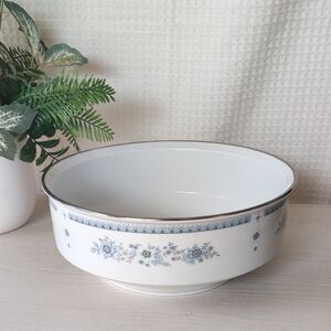 Graf Von Henneberg Vegetable Bowl- White w/Blue Floral Print